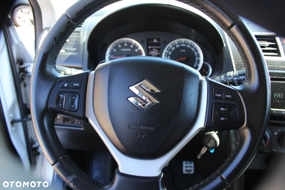 Suzuki Swift 1.2 4x4 Club - 11