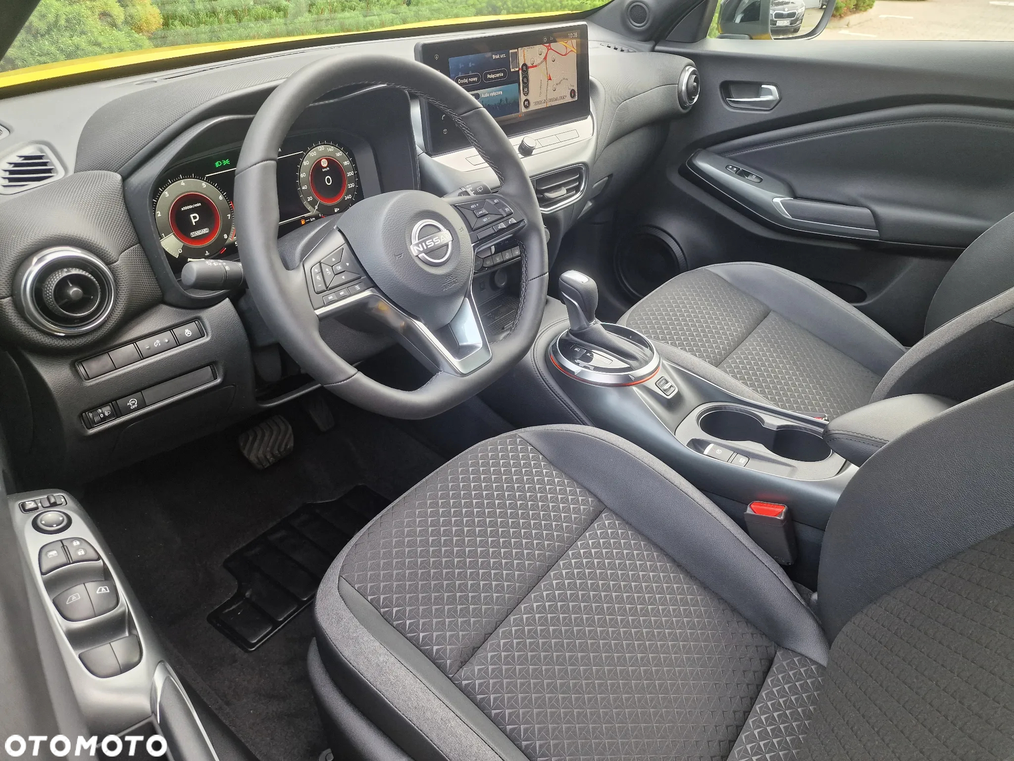 Nissan Juke 1.0 DIG-T N-Connecta DCT - 6