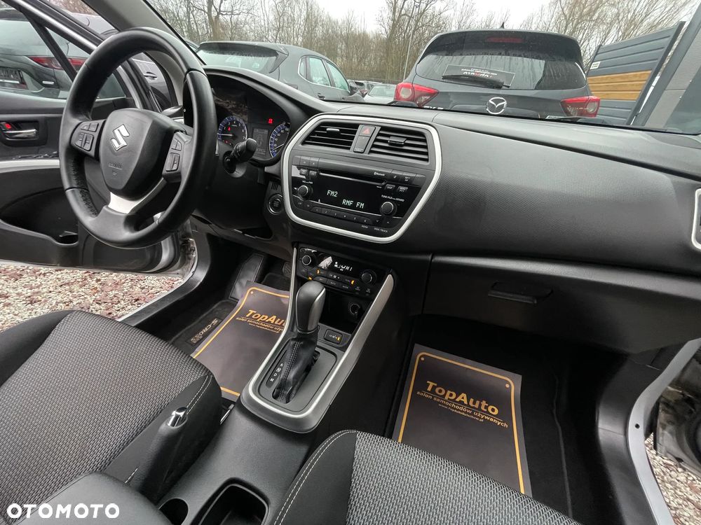 Suzuki SX4 S-Cross 1.6 VVT CVT 4x2 Comfort+ - 17