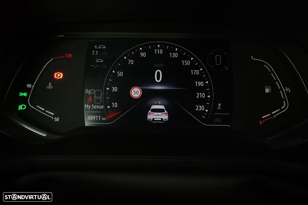 Renault Captur 1.0 TCe Techno Bi-Fuel - 16