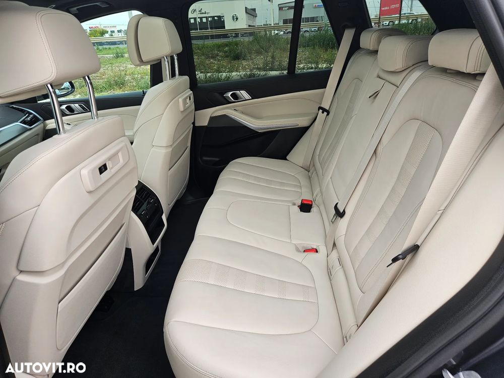 BMW X5 xDrive40i AT MHEV - 17
