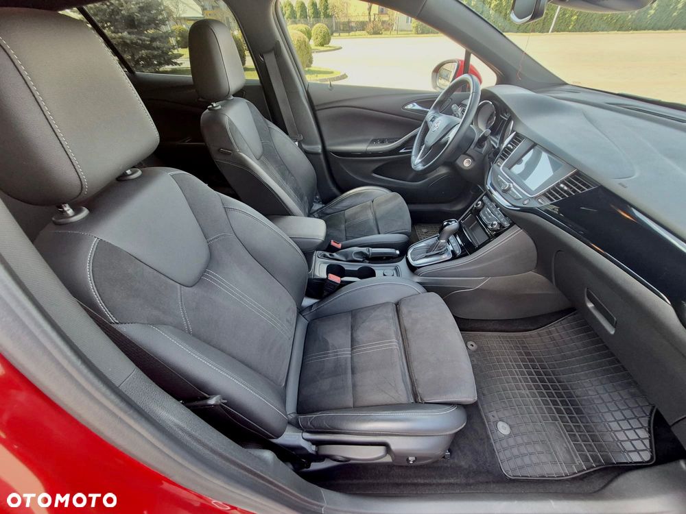 Opel Astra 1.6 T Dynamic S&S - 15