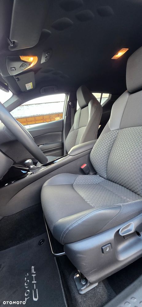 Toyota C-HR 2.0 Hybrid Premiere Edition - 22