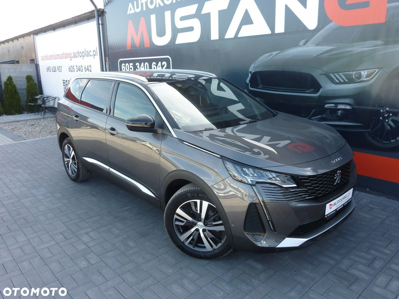 Peugeot 5008 - 8