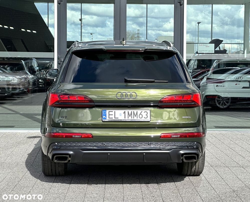 Audi Q7 - 9