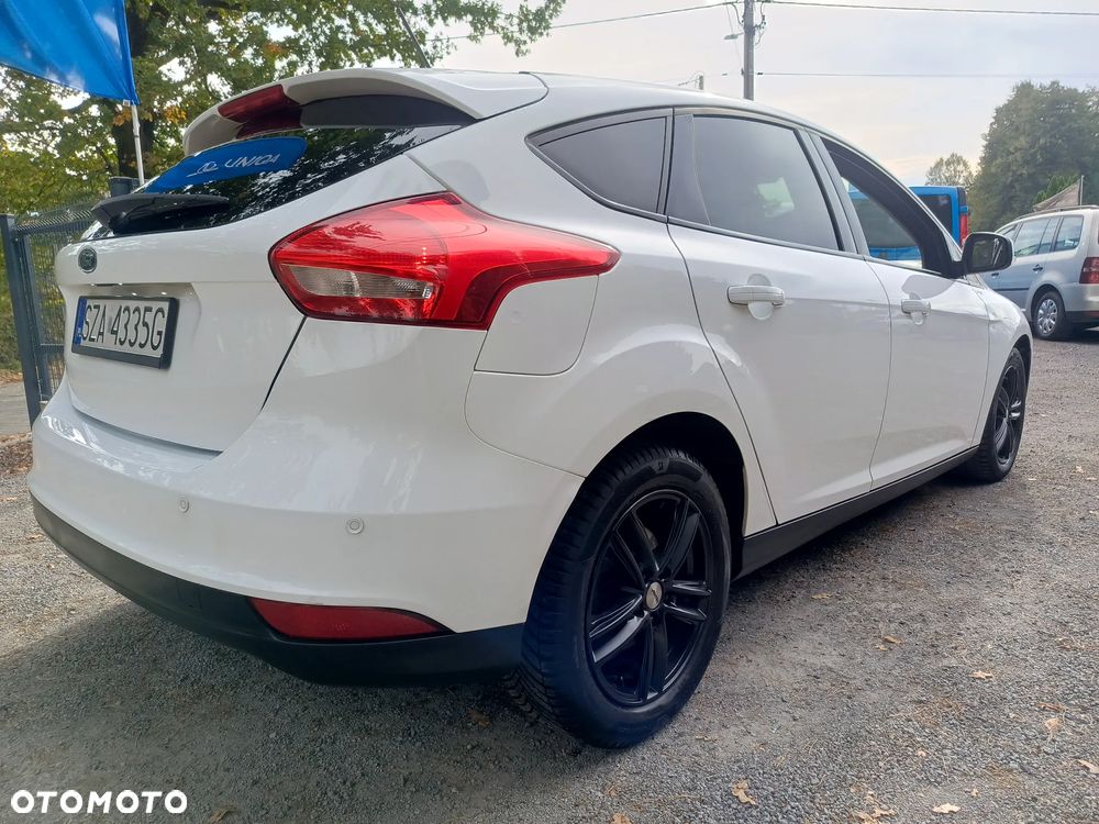 Ford Focus - 8