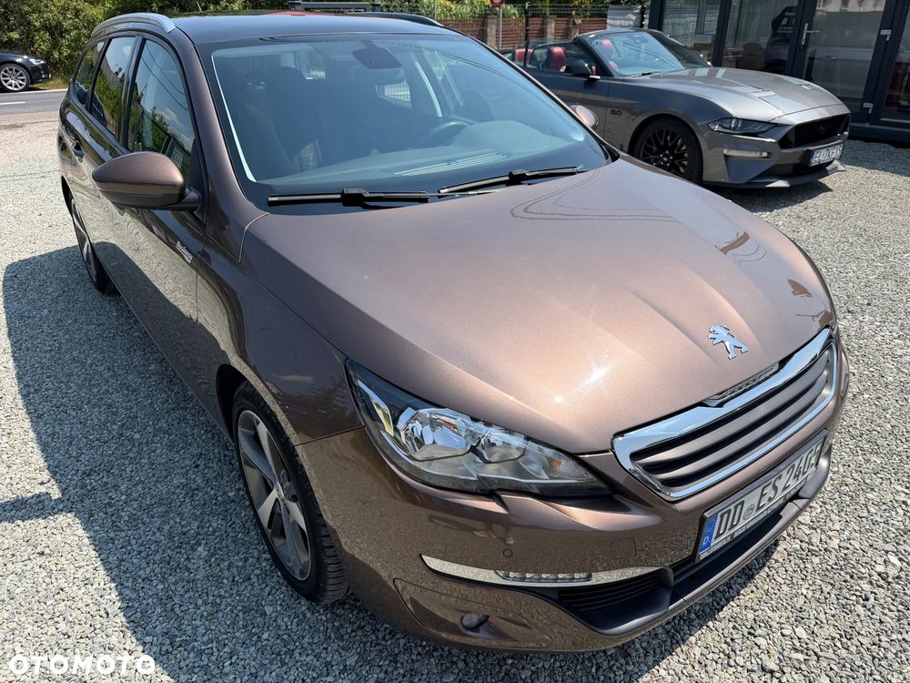 Peugeot 308 BlueHDi 150 EAT6 Stop & Start Business-Line - 11