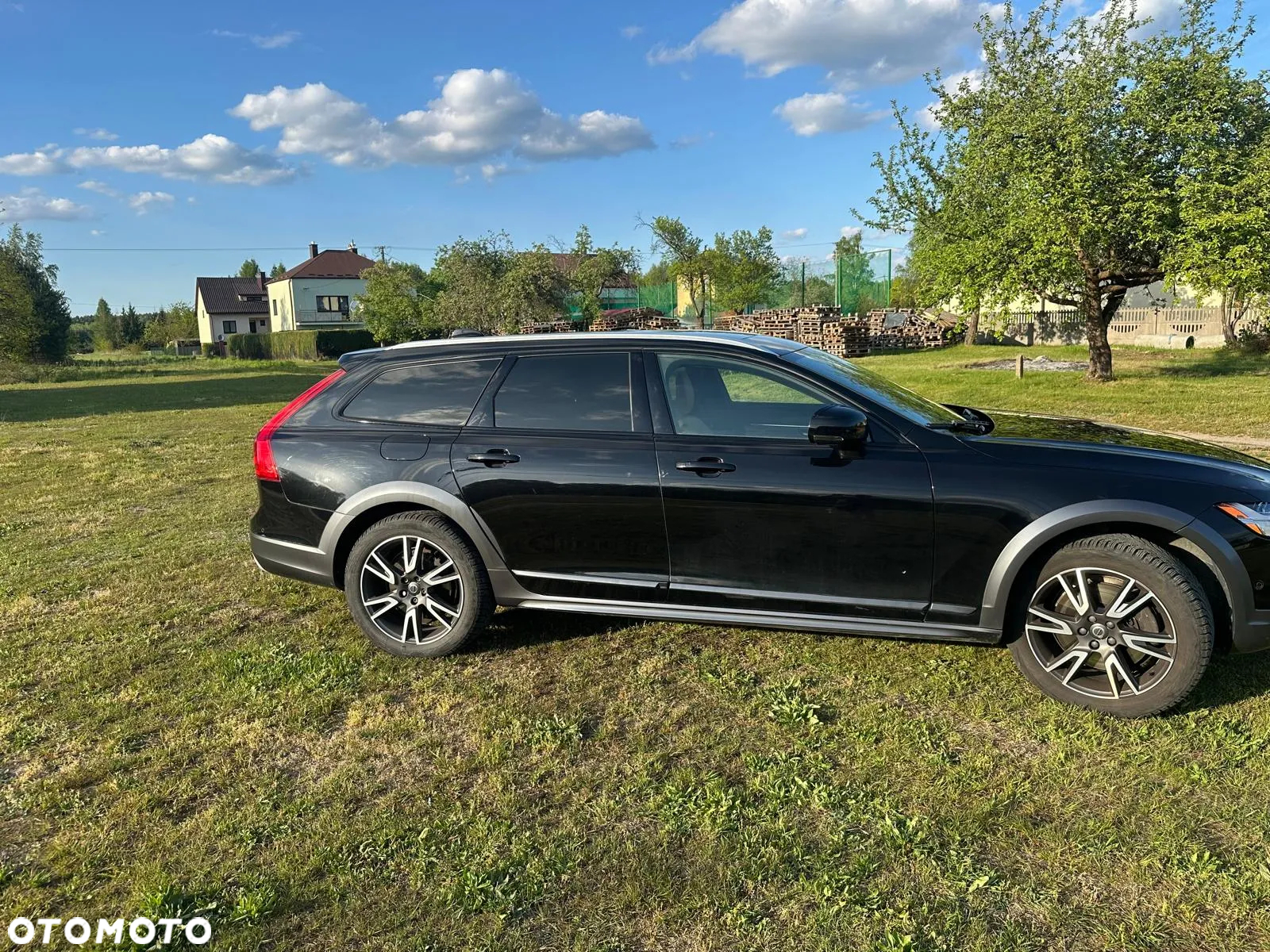 Volvo V90 Cross Country T6 AWD Pro - 2