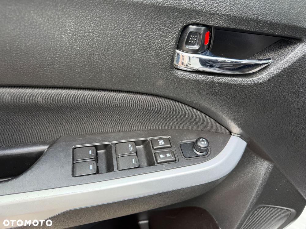Suzuki Vitara 1.6 (4x4) Allgrip Comfort - 18