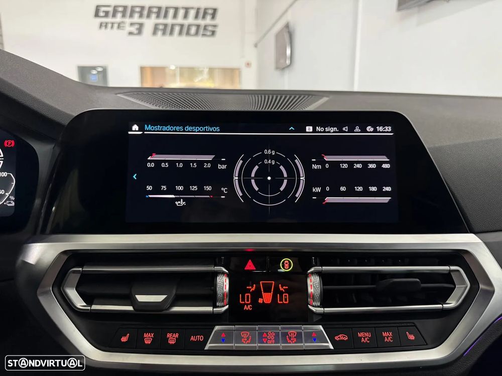 BMW 330 e Touring Pack M Auto - 29