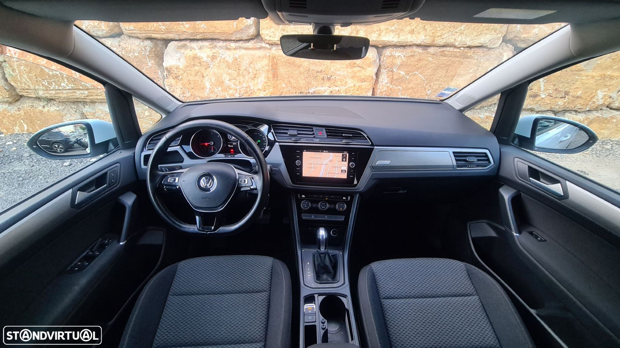 VW Touran 1.6 TDI Confortline DSG - 9