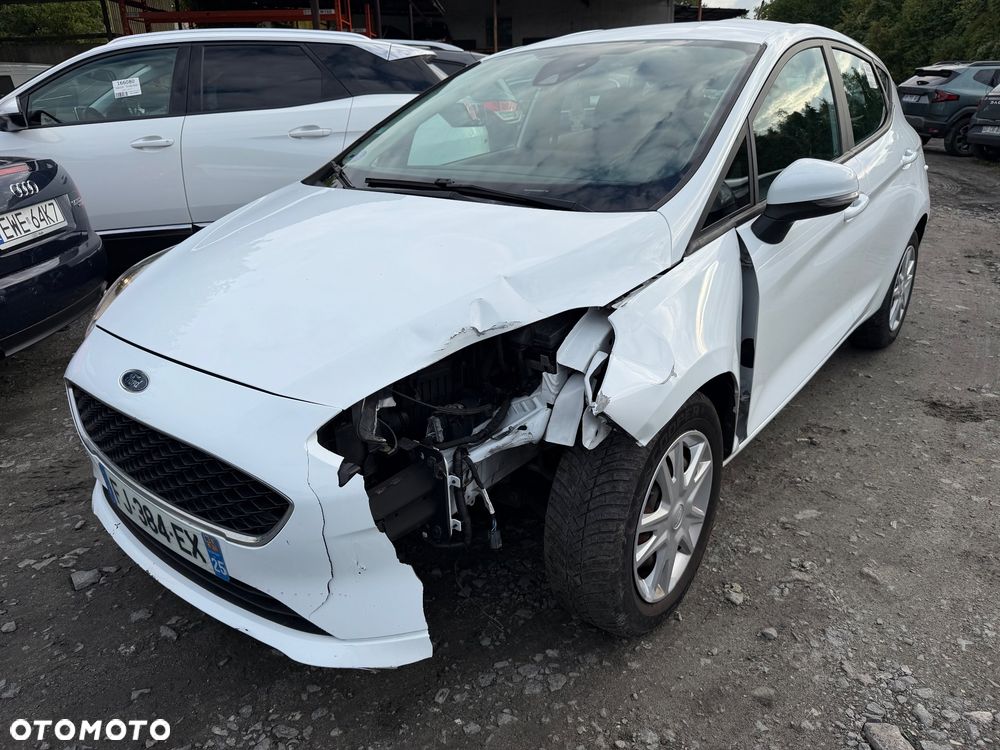 Ford Fiesta - 2