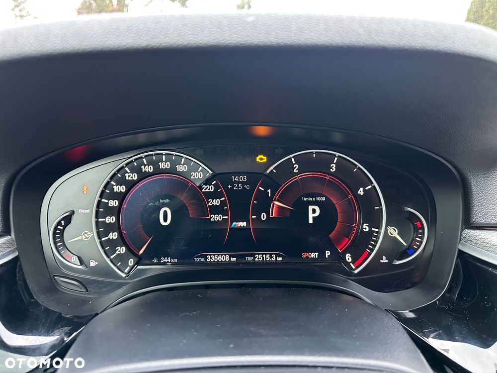 BMW Seria 5 530d xDrive Sport Line - 16