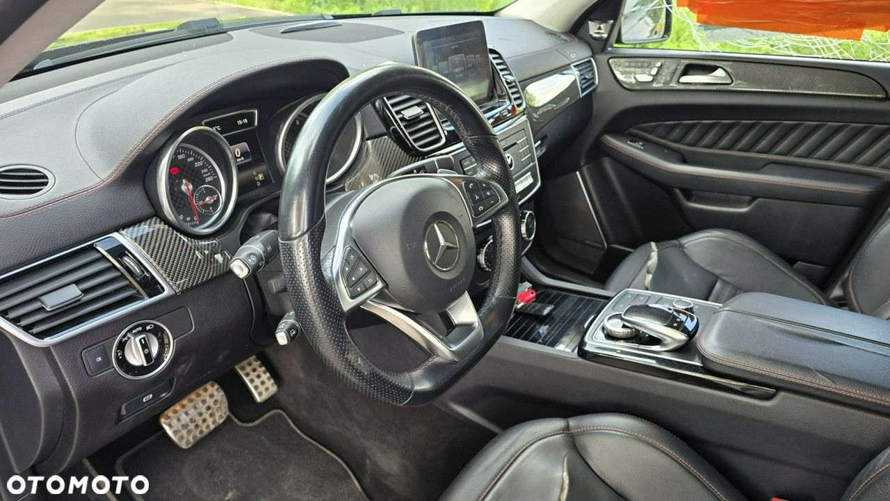 Mercedes-Benz GLE - 14