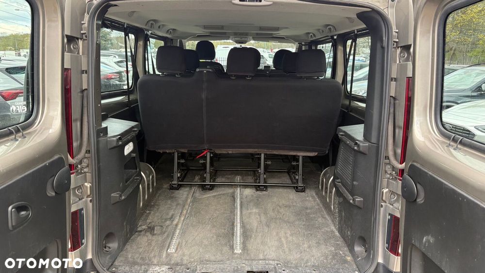 Renault Trafic - 8