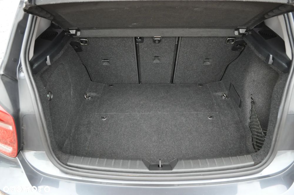 BMW Seria 1 116i - 22