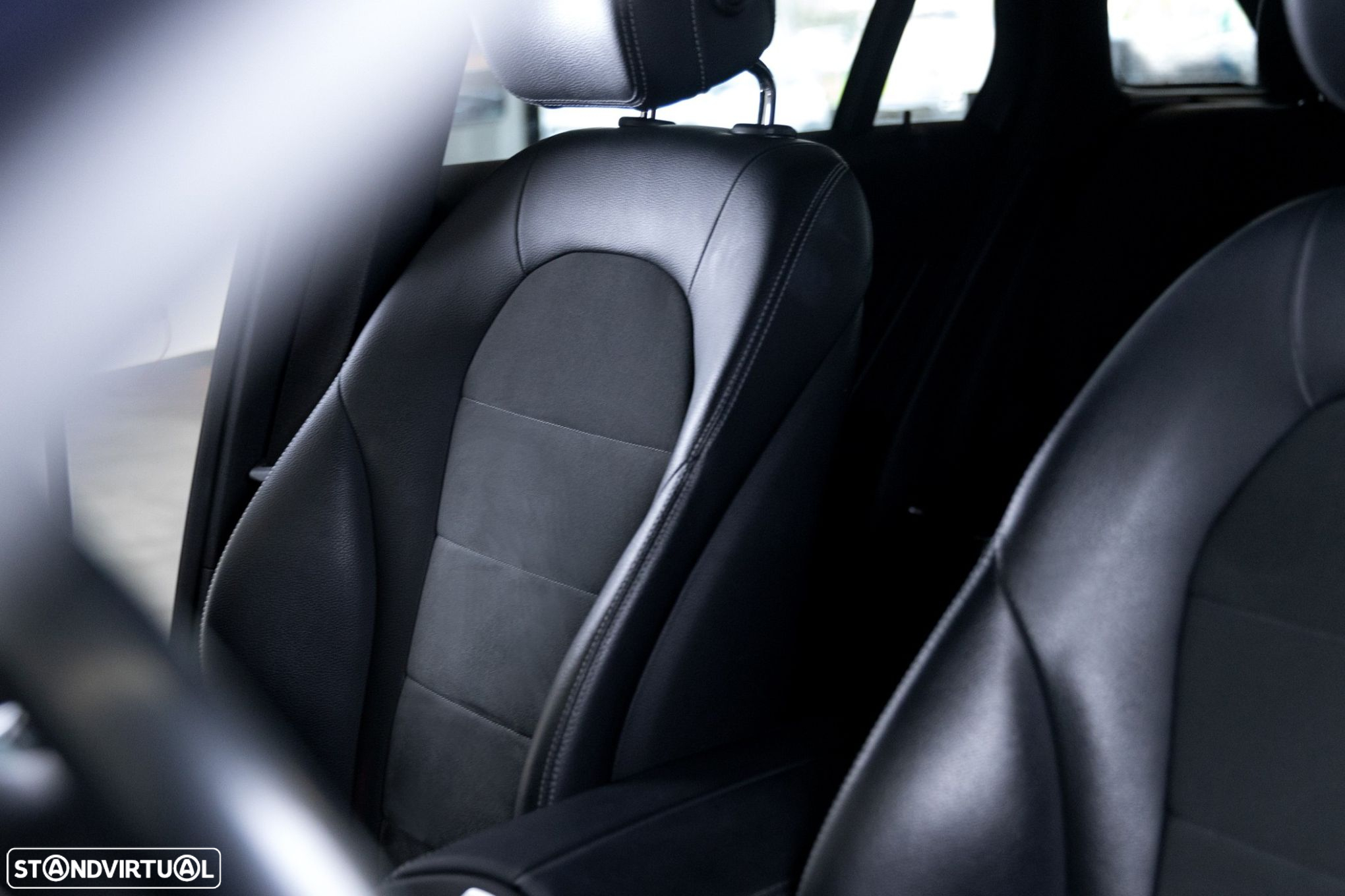 Mercedes-Benz GLC 250 d AMG Line 4-Matic - 31