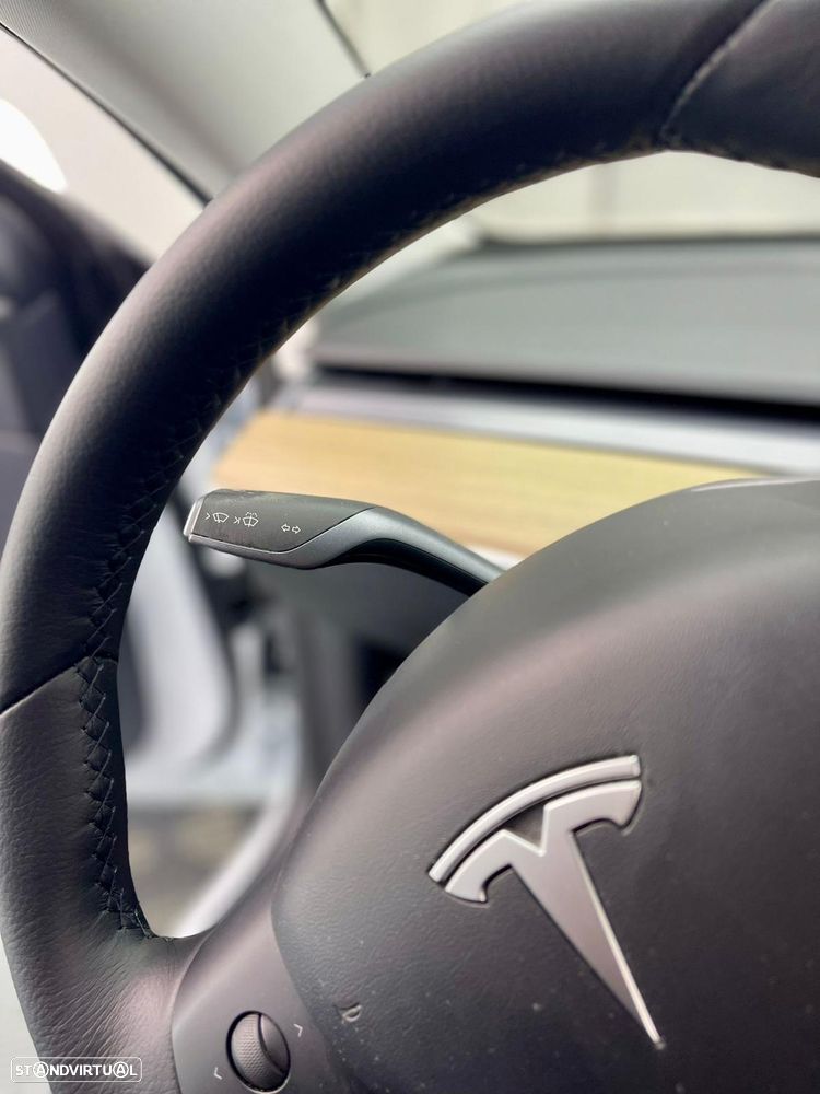 Tesla Model 3 Long-Range Dual Motor AWD - 18