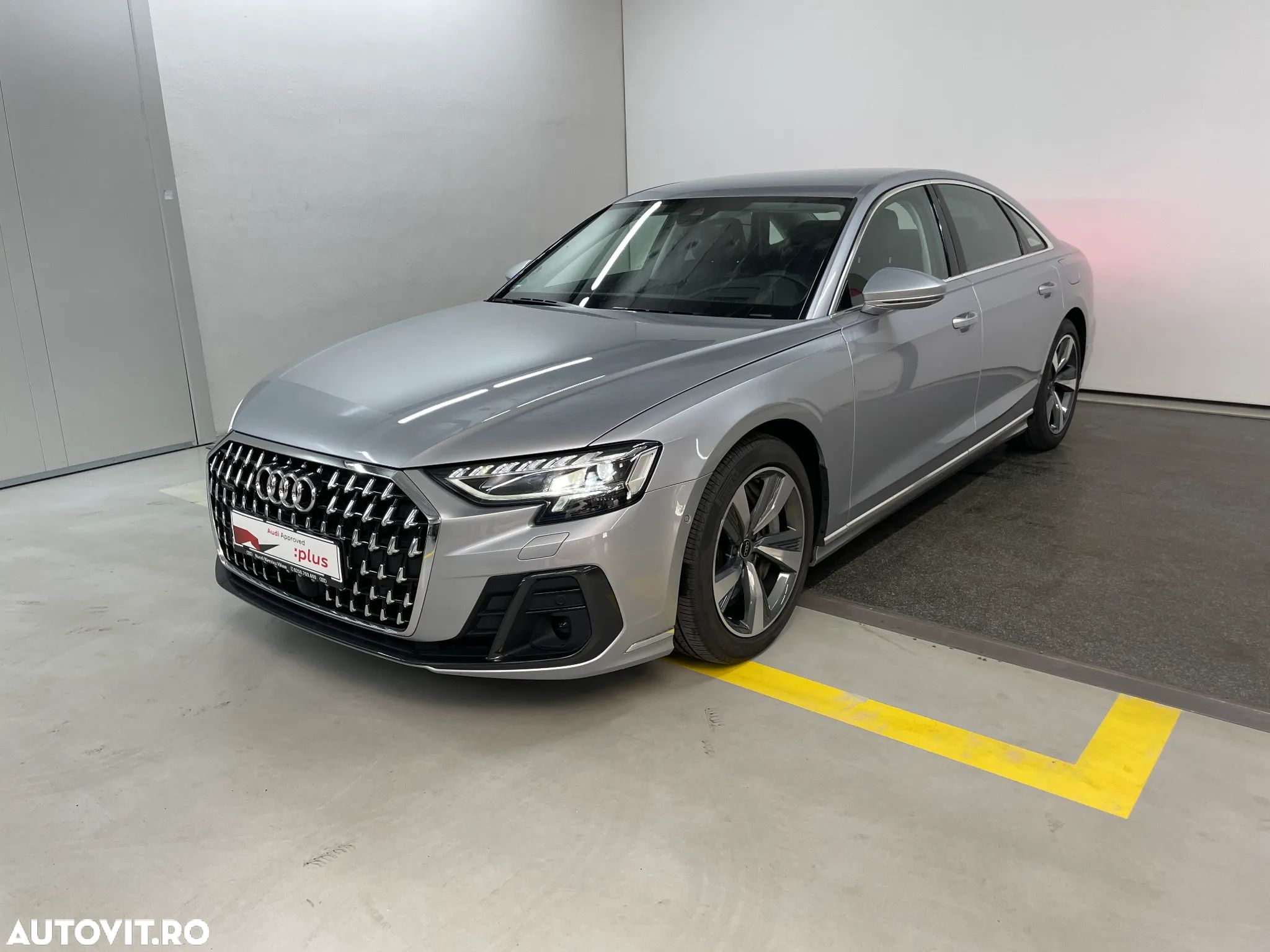 Audi A8 60 TFSI e quattro Tiptronic PHEV - 1