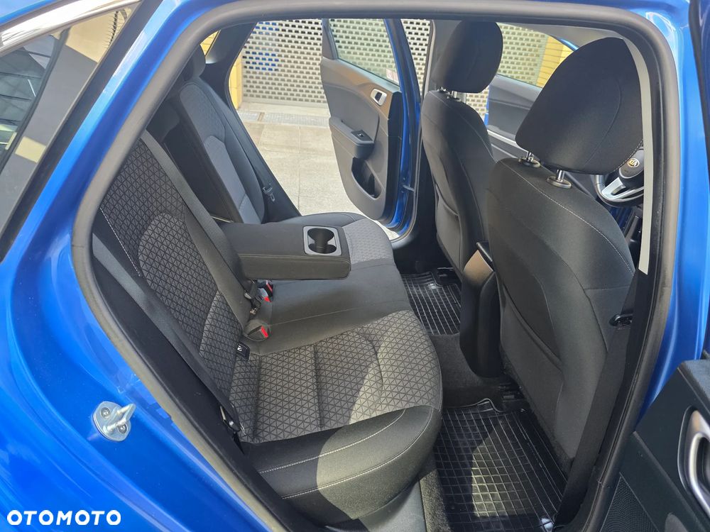 Kia Ceed 1.4 T-GDI L - 17