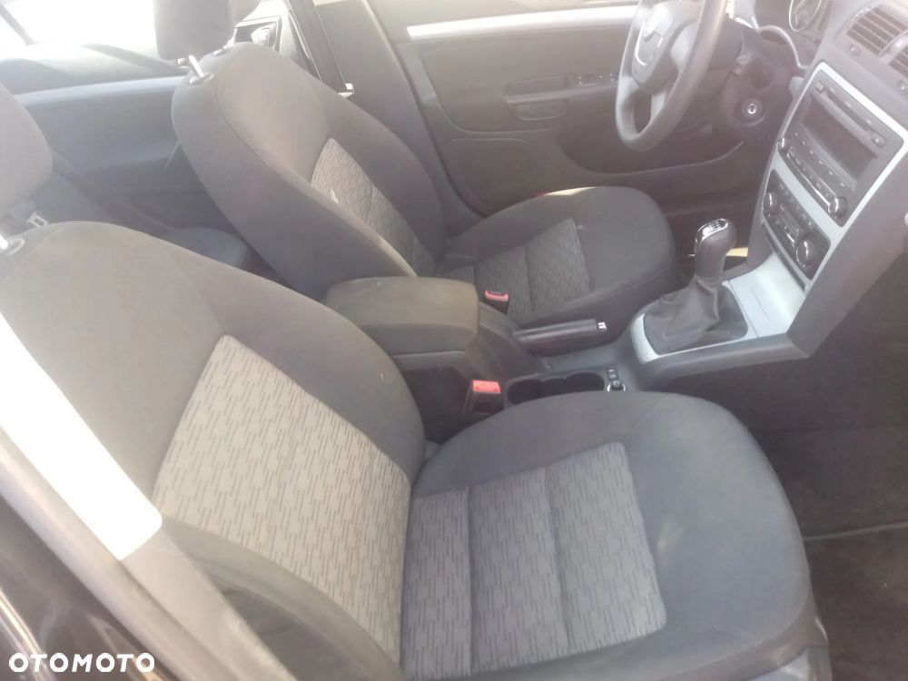 Skoda Octavia - 8