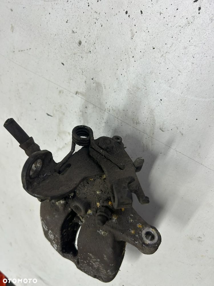 Saab 95 NG Opel Insignia zacisk hamulcowy Prawy tył tylny 2.0 - 2