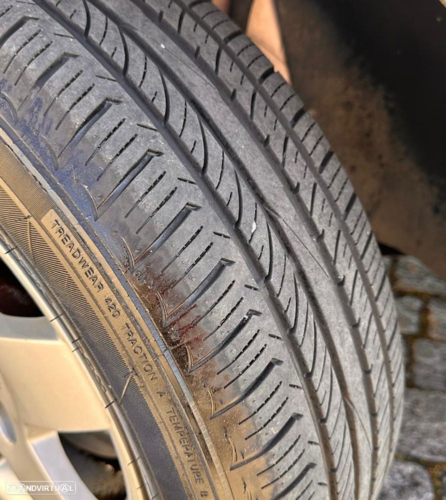 Peugeot 207 SW 1.4 Premium - 10