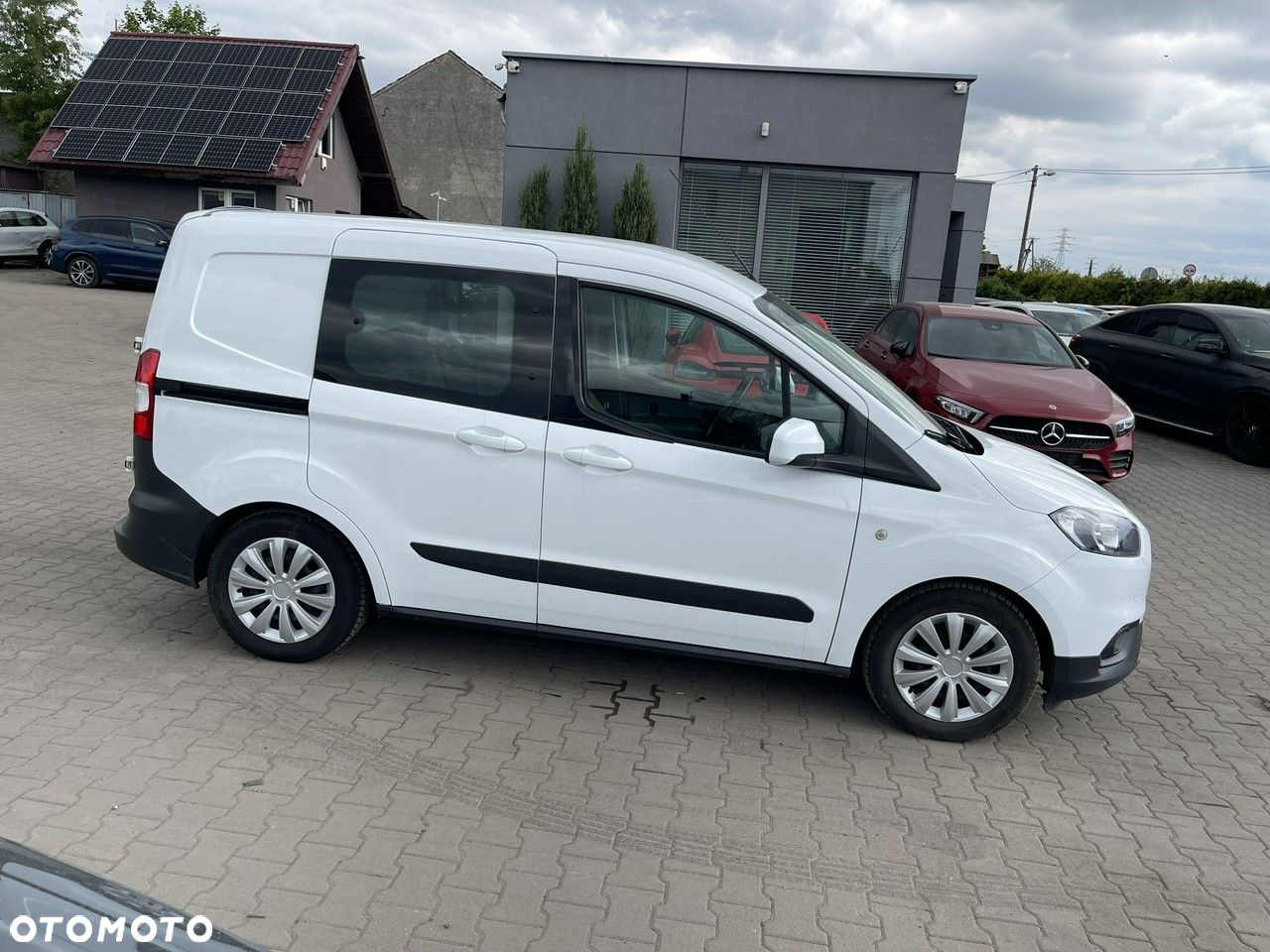 Ford Transit Courier Basis - 2