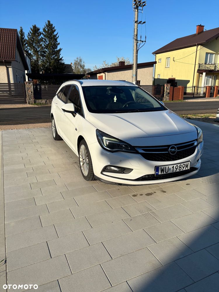 Opel Astra 1.6 CDTI Dynamic S&S - 2