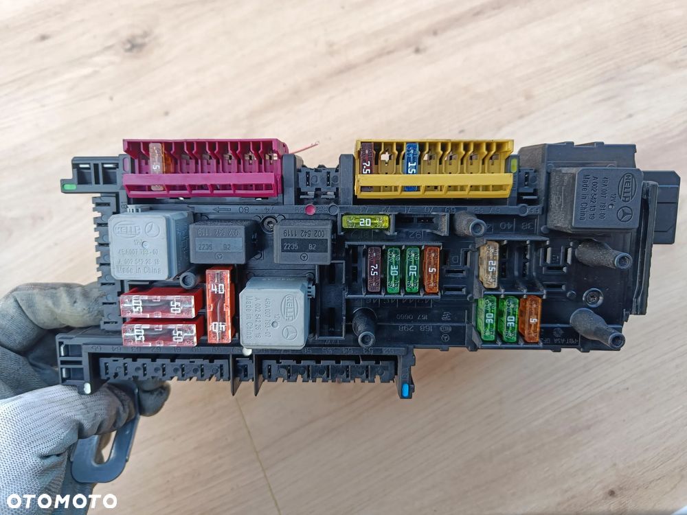 MERCEDES W204 LIFT MODUŁ SAM BSI TYLNY 2049060205 - 3