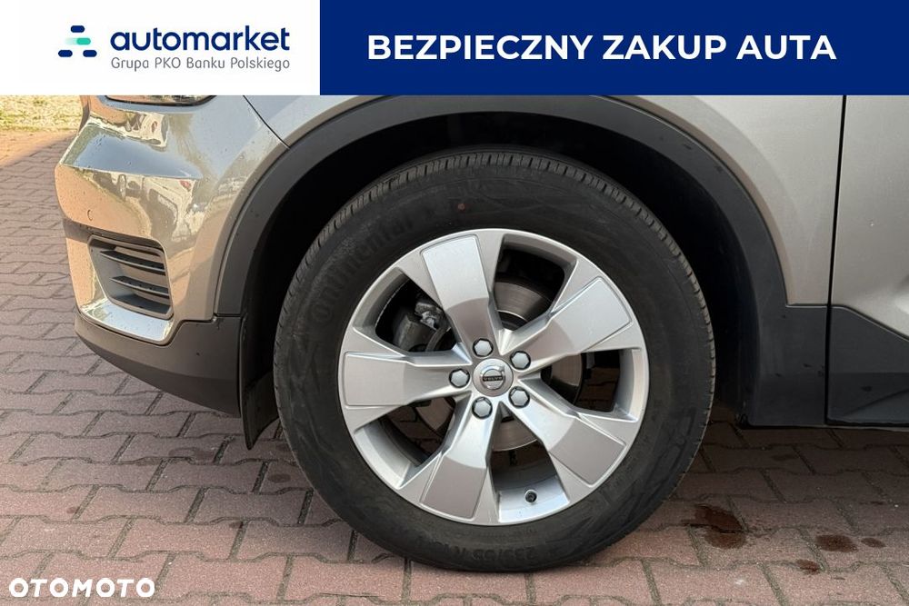 Volvo XC 40 T3 Momentum Pro - 12
