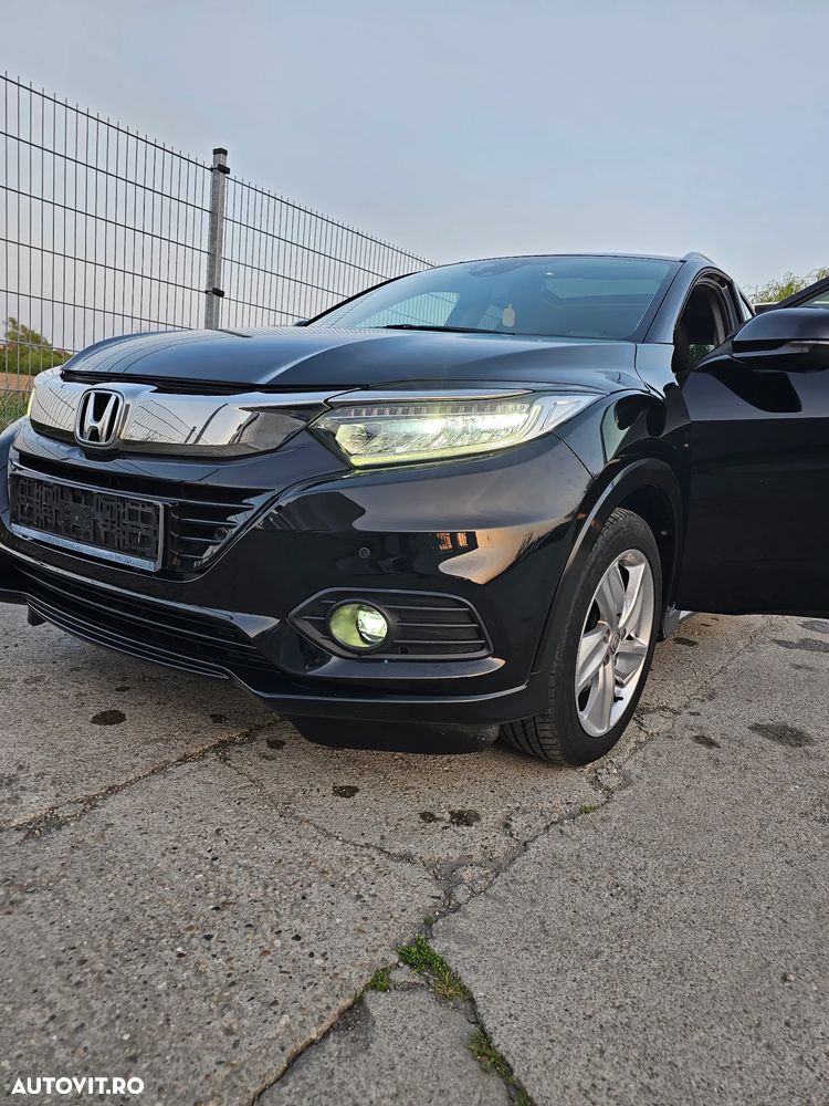 Honda HR-V 1.5 i-VTEC 4x2 CVT Executive - 1