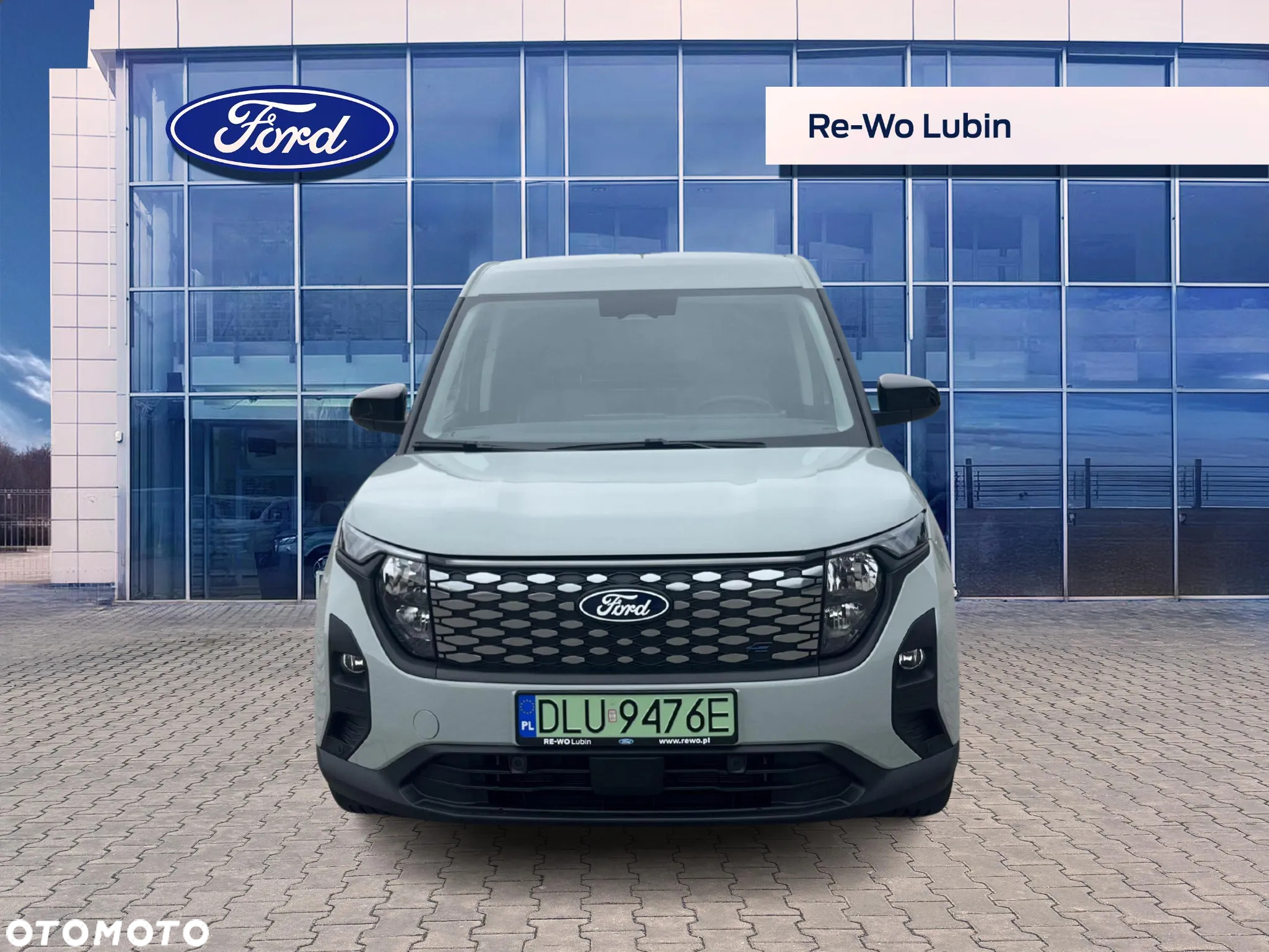 Ford Transit Courier - 8
