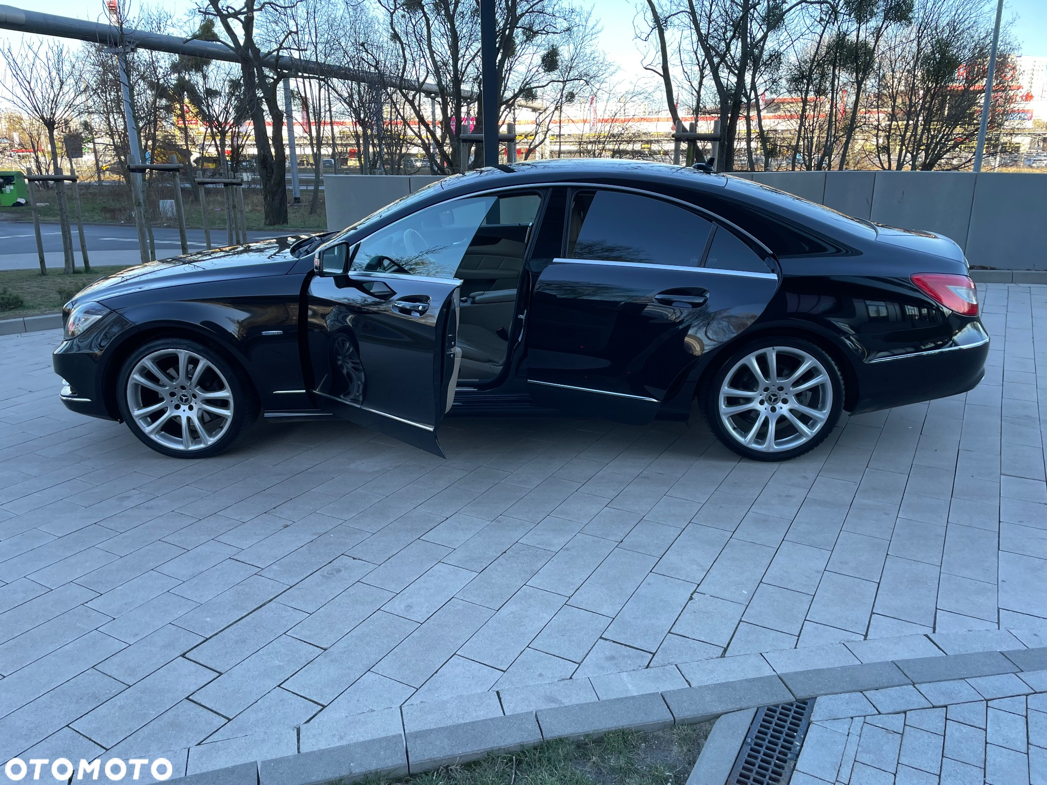 Mercedes-Benz CLS 350 CDI DPF 4Matic BlueEFFICIENCY 7G-TRONIC - 11