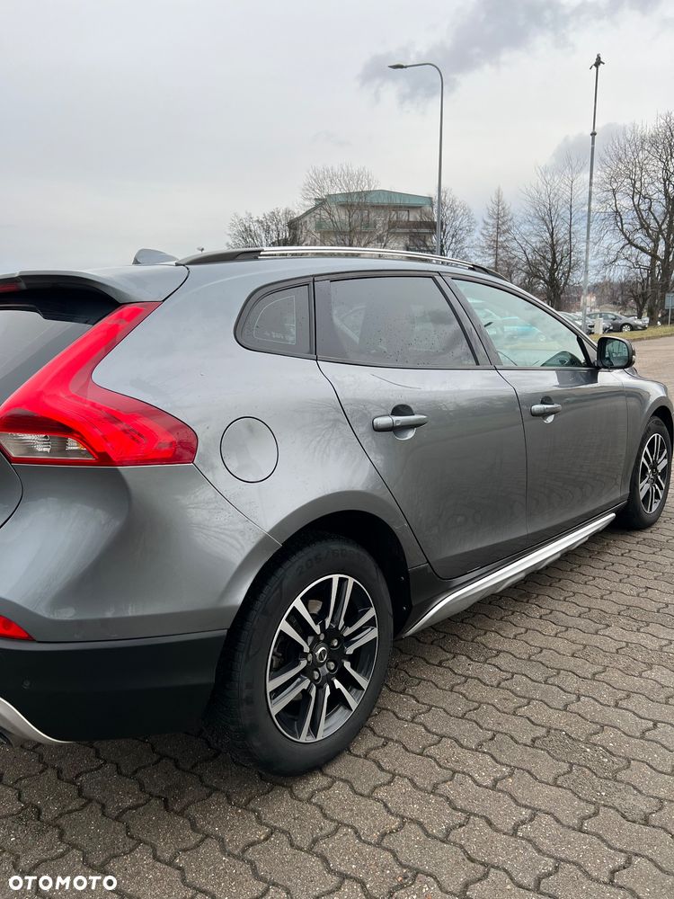 Volvo V40 D3 Drive-E Momentum - 5