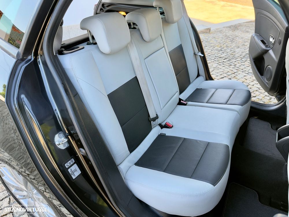 Renault Mégane Sport Tourer 1.5 dCi GT Line SS - 27