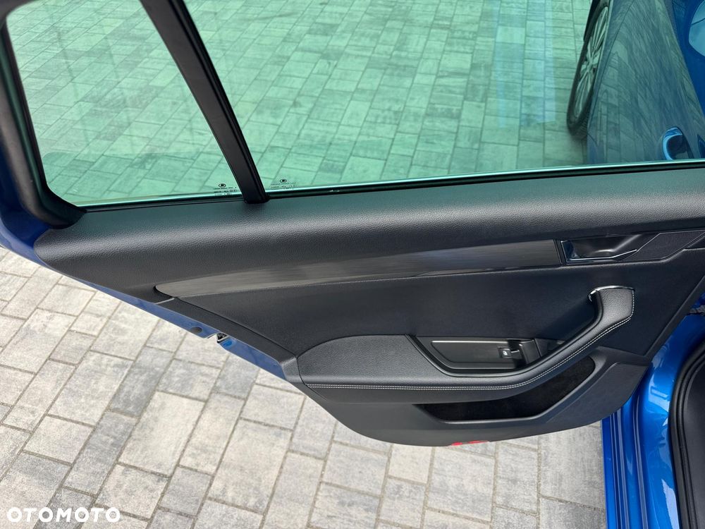 Skoda Superb 2.0 TDI SCR Style DSG - 36