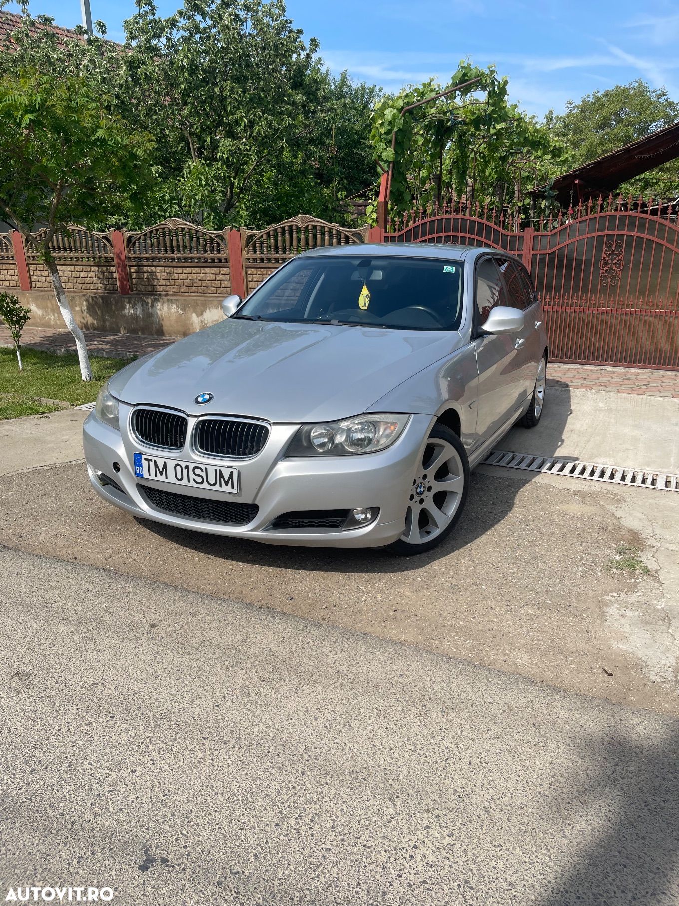 BMW Seria 3 - 1