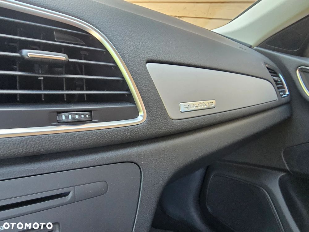 Audi Q3 2.0 TDI Quattro Edycja Specjalna - 31