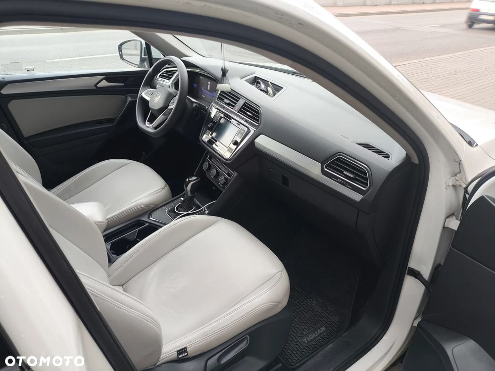 Volkswagen Tiguan Allspace 2.0 TSI OPF 4Motion DSG Life - 8