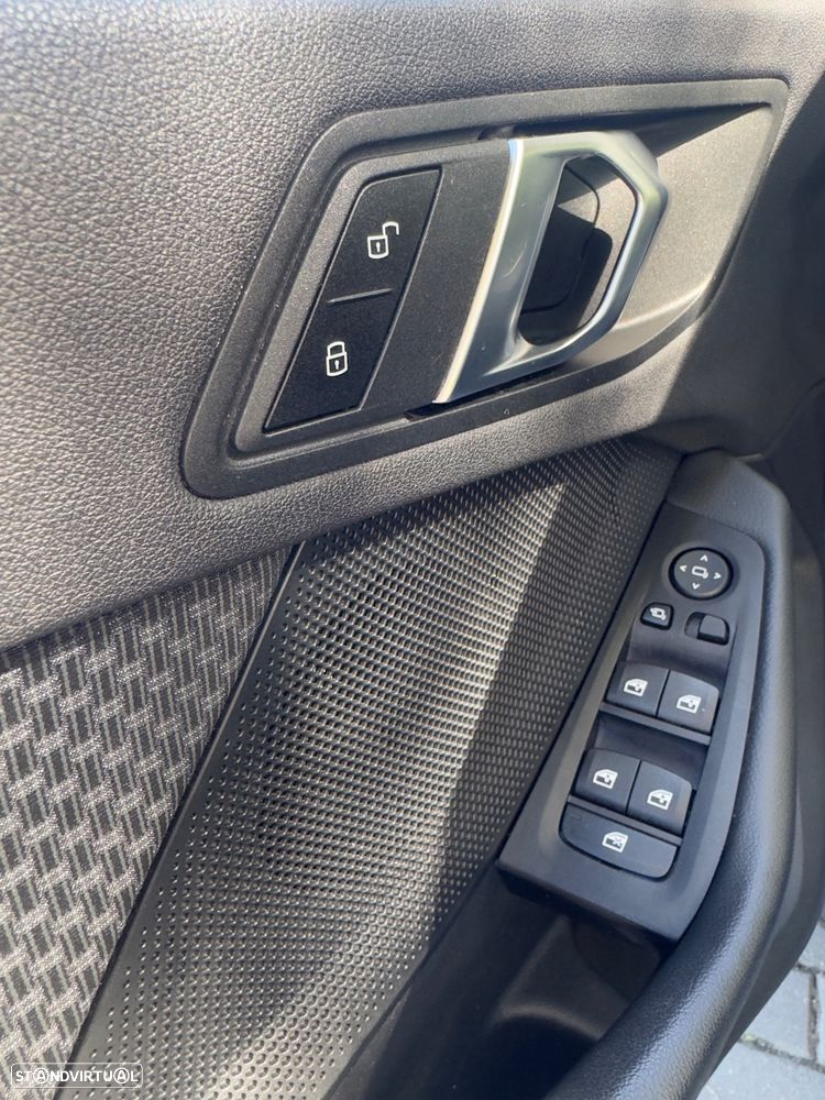 BMW 116 d Aut. Sport Line - 24