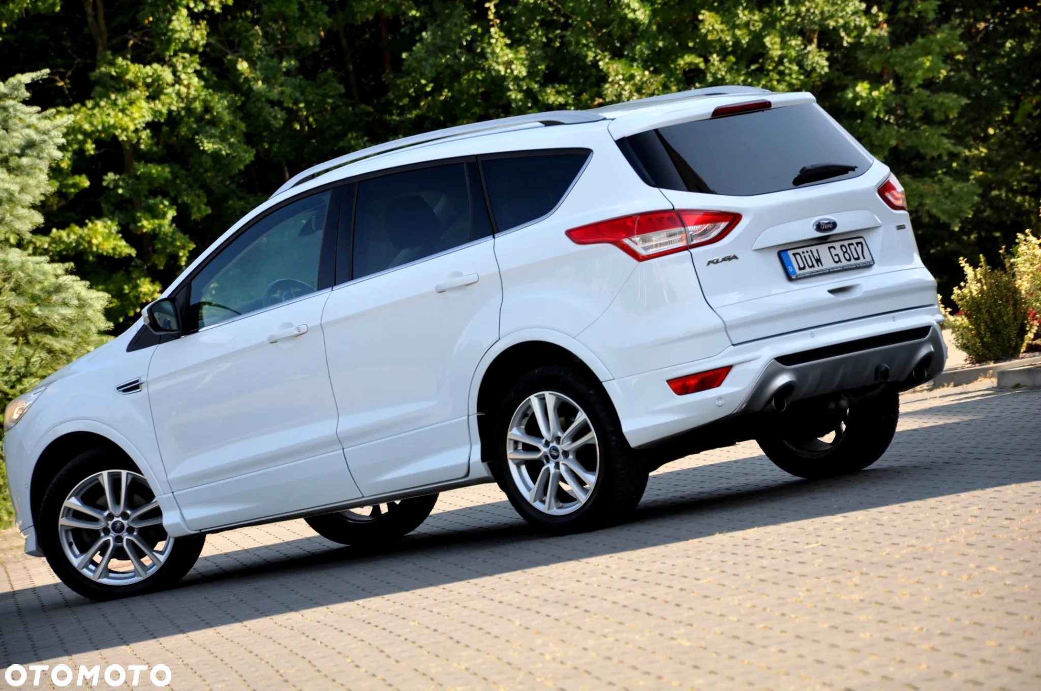 Ford Kuga 1.6 EcoBoost 2x4 Individual - 17