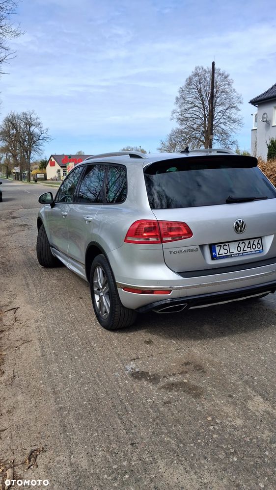Volkswagen Touareg 3.0 V6 TDI SCR Blue Motion DPF Automatik - 4
