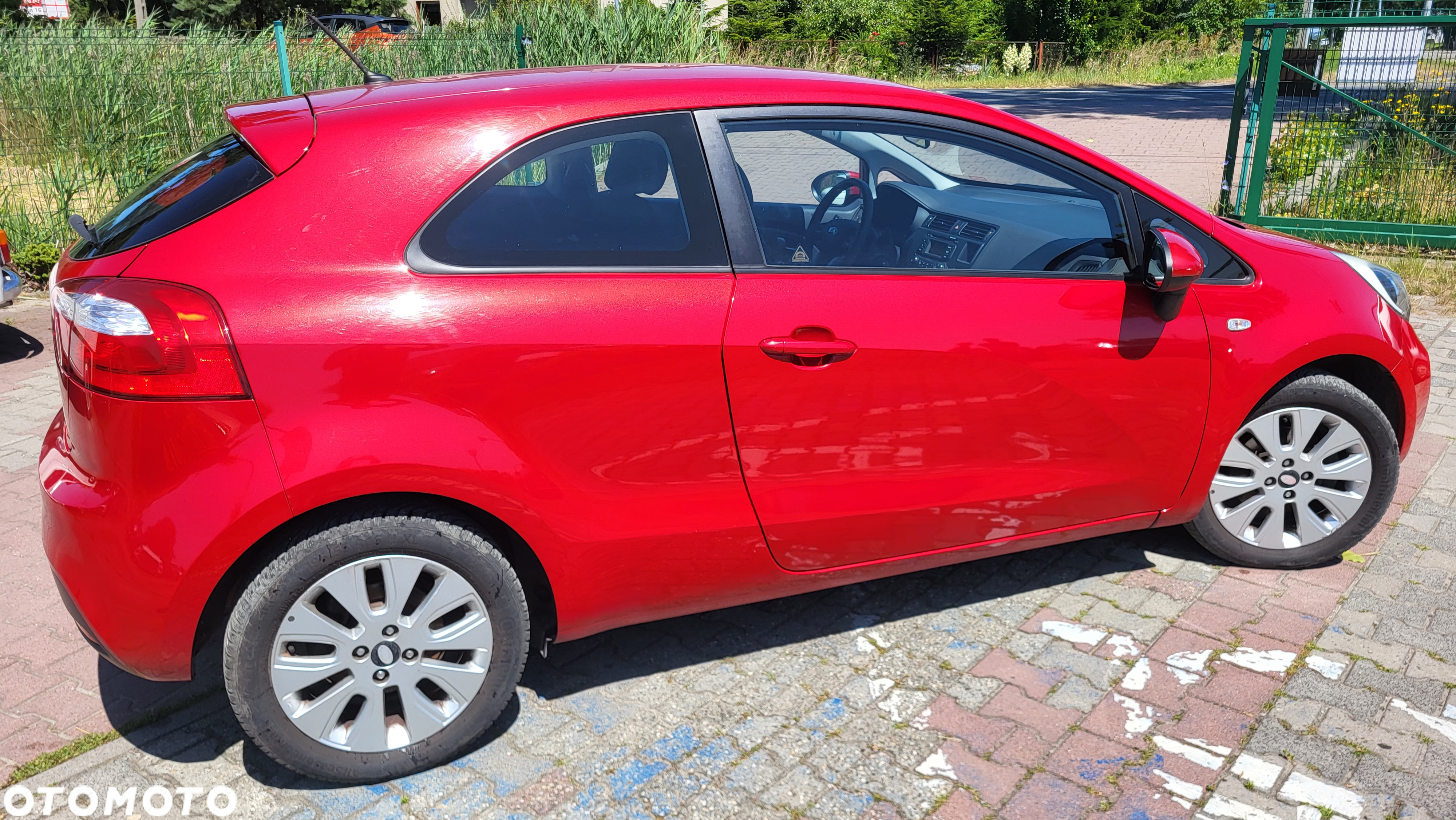 Kia Rio 1.2 Dream Team Edition - 30