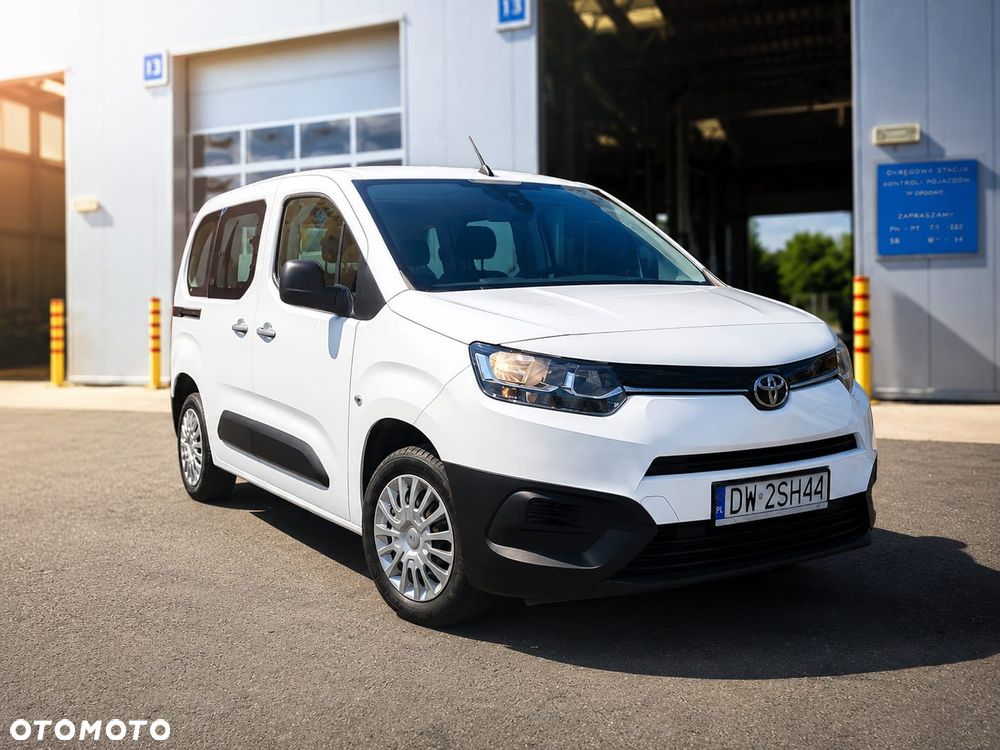 Toyota Proace City Verso 1.5 D-4D Business - 1