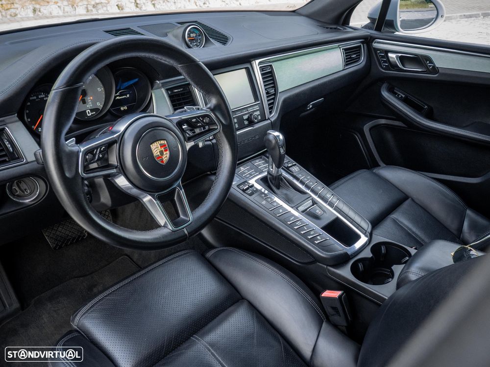 Porsche Macan S - 19