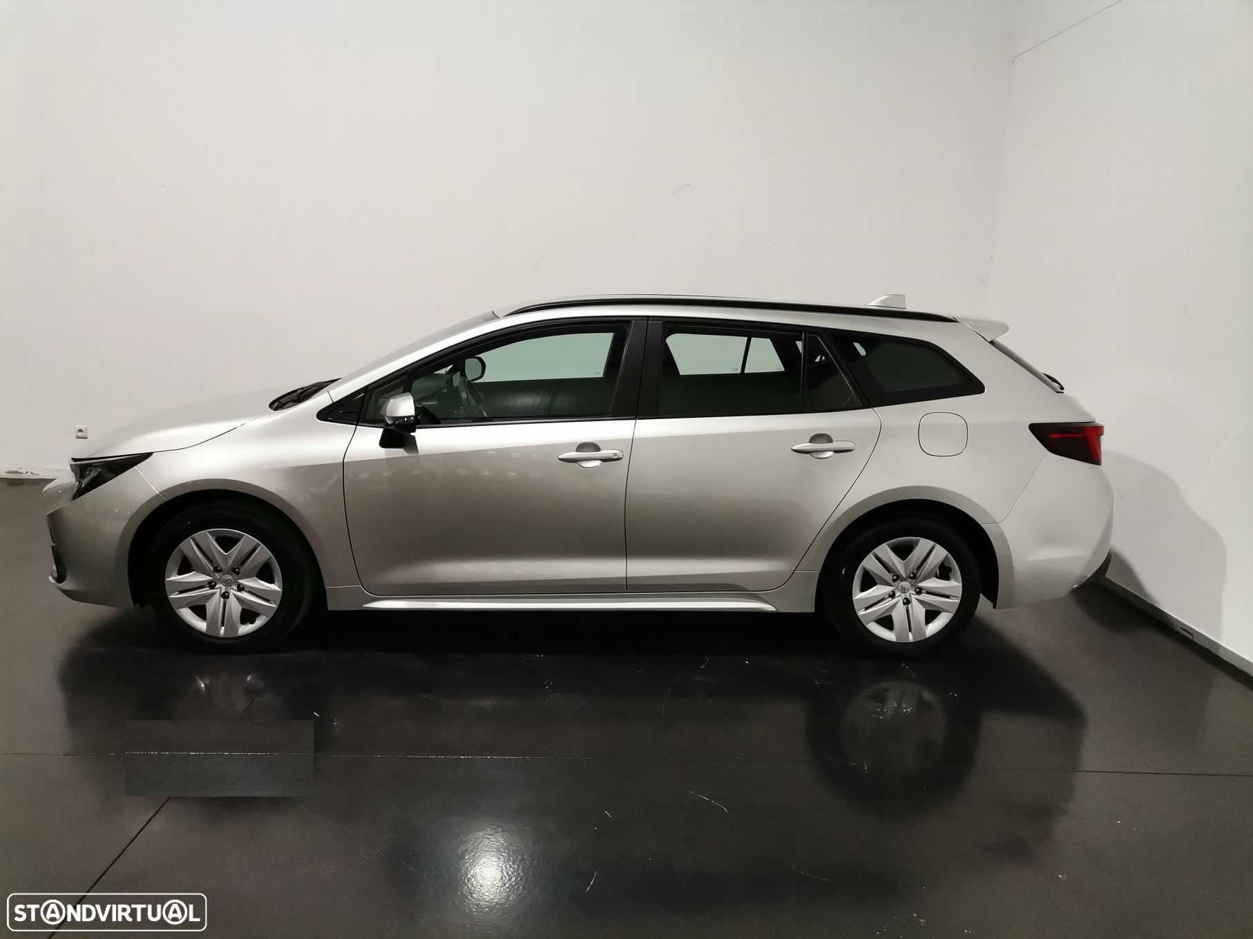 Toyota Corolla Touring Sports 1.8 Hybrid Active - 3
