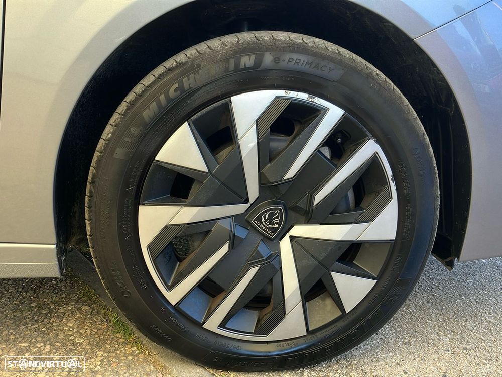 Peugeot 208 1.2 Hybrid Style e-DCS6 - 10
