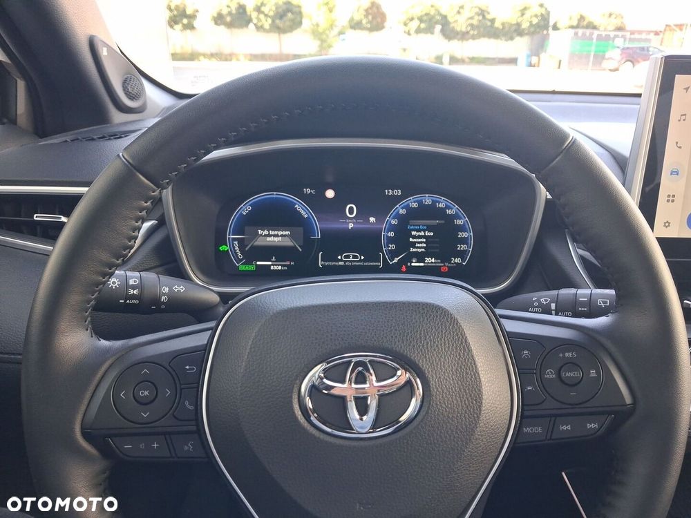 Toyota Corolla Cross - 19