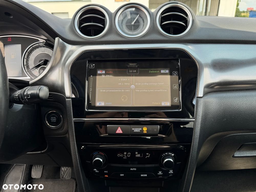 Suzuki Vitara 1.4 Boosterjet Premium 2WD - 9